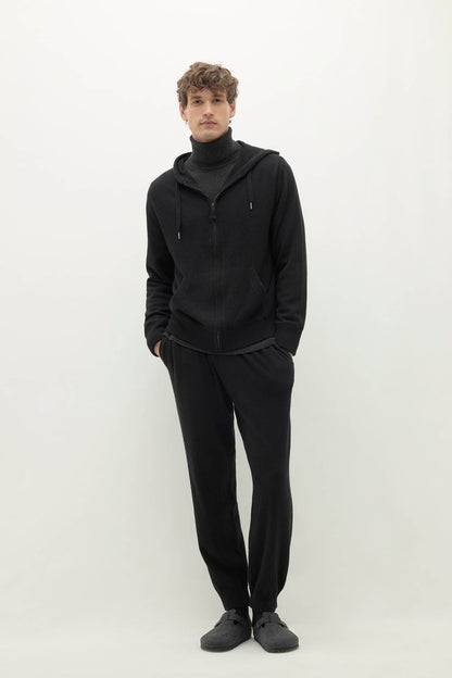 KAYDEN ZIP-UP HOODIE